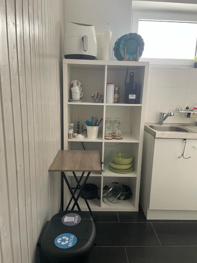 Apartamento 1 Zimmer, Küche und Bad  Taunusstein Exterior foto
